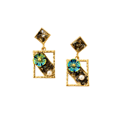 Crystal Floral Frame Black Earring
