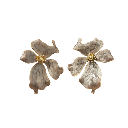 Happy Flower Grey Earring