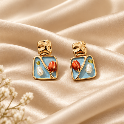 Tulip & Pearl Blue Earring