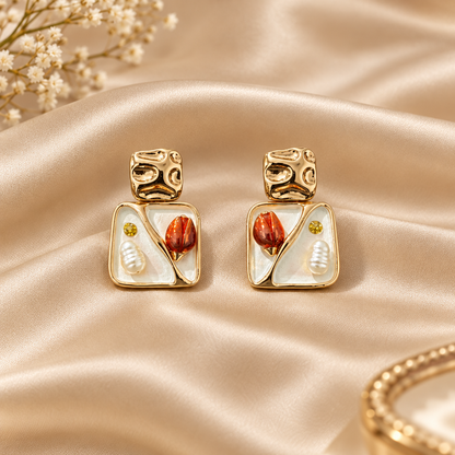 Tulip & Pearl Purple Earring
